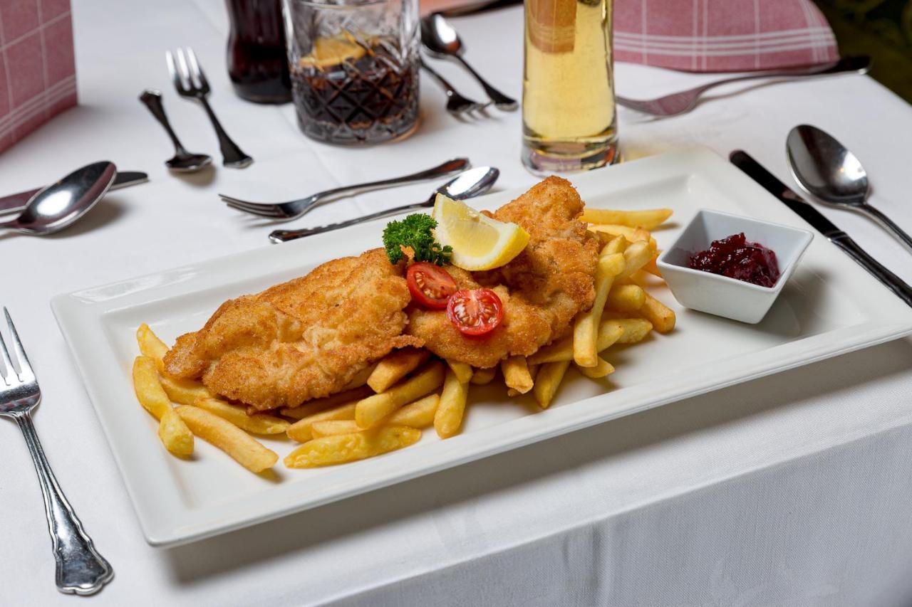 Restaurant Gaestehaus Wiesenheim Uderns Luaran gambar