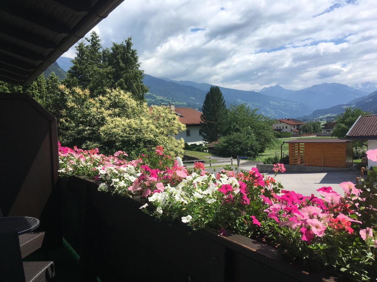 Restaurant Gaestehaus Wiesenheim Uderns Luaran gambar